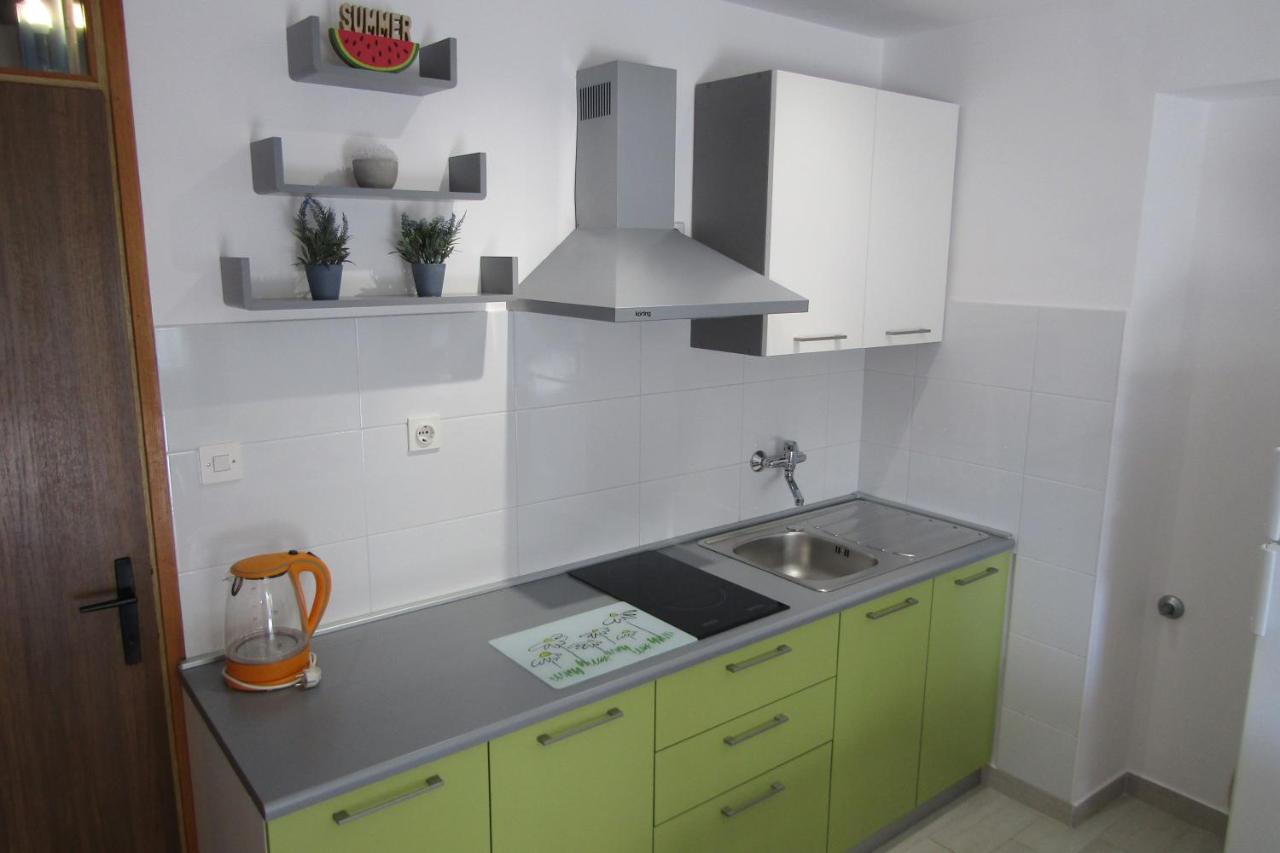 Apartman Avsec 크르크 외부 사진